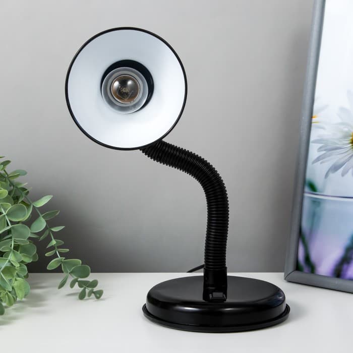 Лампа настольная Е27, с выкл. (220 В) черная (203 В) RISALUX