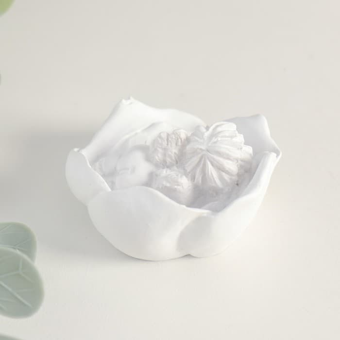 Фигурка «Ангелочек спящий в цветке», 3.5×5.5×5.5 см, МИКС