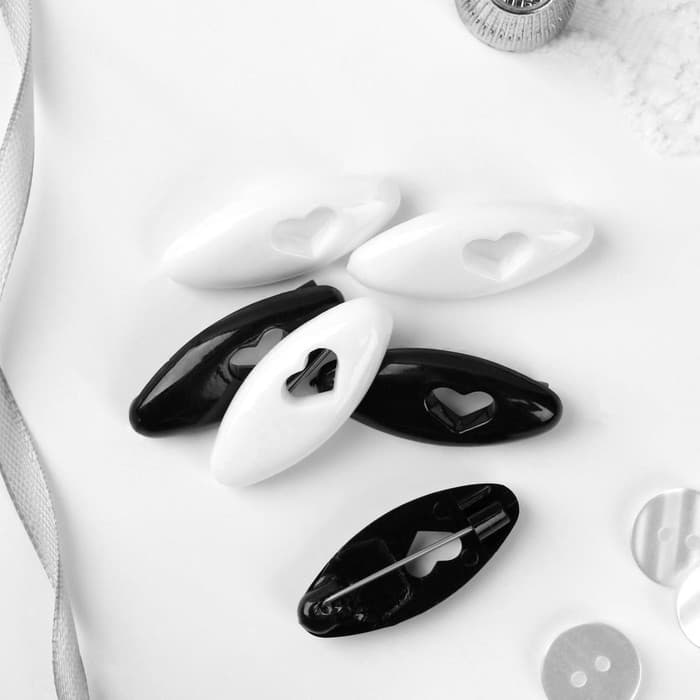 Булавки безопасные «Сердце», 40 мм, 6 шт., цвет чёрный/белый