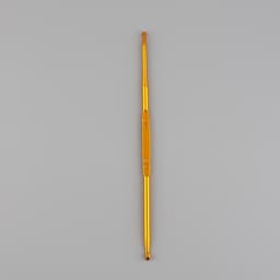 Крючок для вязания, двусторонний, d=2/3 мм, 13.5 см, цвет золотой