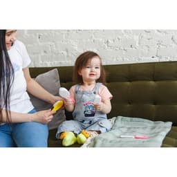 Щетка детская, для ухода за волосами, белая