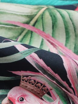 Дорожка на стол «Этель» Tropical parrots 40×146 см, 100% хлопок, саржа 190 г/м², зелёная/чёрная