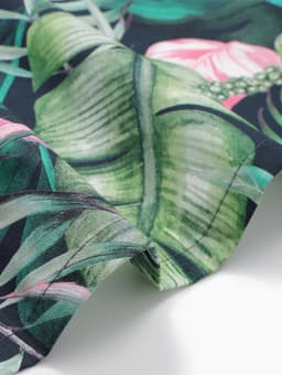 Дорожка на стол «Этель» Tropical parrots 40×146 см, 100% хлопок, саржа 190 г/м², зелёная/чёрная