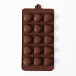 Форма для конфет и шоколада Доляна «Ракушки», силикон, 20.5×10.5 см, 15 ячеек (2.7×2.4 см), коричневая