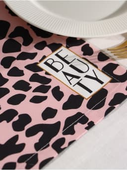 Дорожка на стол «Этель» Beauty 30×70 см, 100% хлопок, саржа 190 г/м², розовая/чёрная