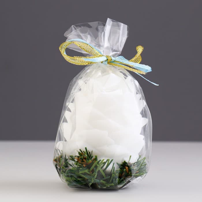 Свеча декоративная «Снежная шишка», 6×6×8.5 см