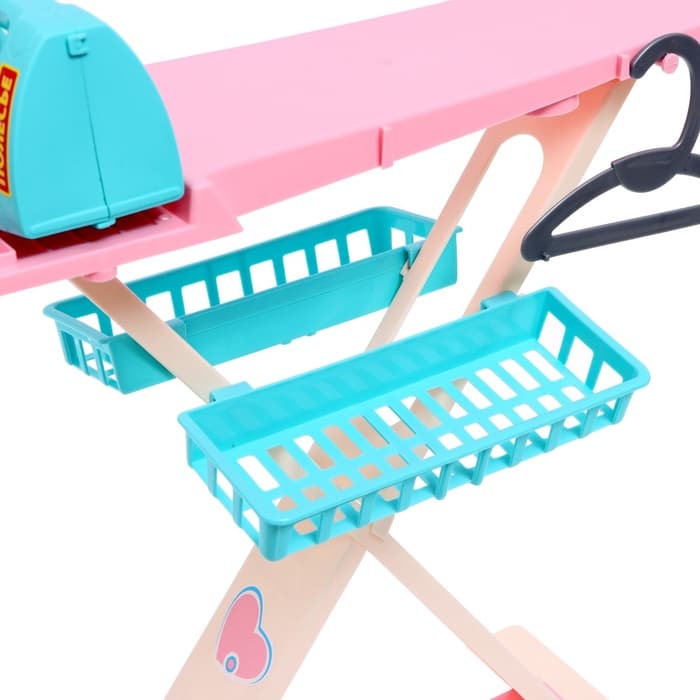 Игровой набор «Утюжок 2 в 1»: гладильная доска, утюг, аксессуары, МИКС