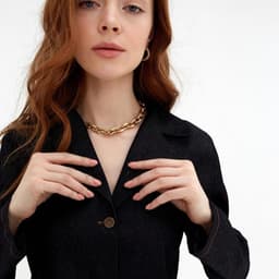 Костюм женский (жакет, шорты) MINAKU: Enjoy, чёрный, размер 52