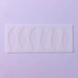 Форма для шоколада «Листочки», силикон, 6 ячеек, 22×9×0.3 см, прозрачная