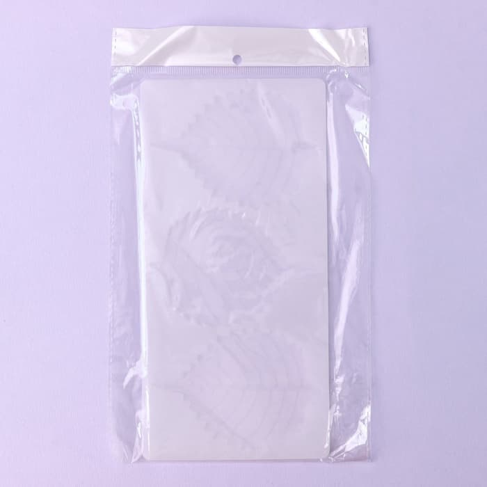 Форма для шоколада «Тополиный лист», силикон, 3 ячейки, 23×11×0.3 см, белая