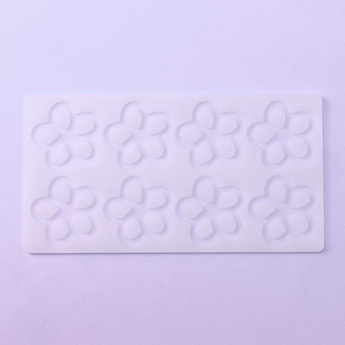 Форма для шоколада «Цветочки», силикон, 8 ячеек, 21×11×0.3 см, прозрачная