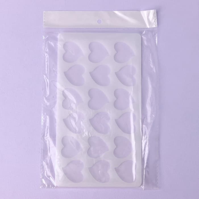 Форма для шоколада «Сердца», силикон, 18 ячеек, 21×11×0.3 см, прозрачная