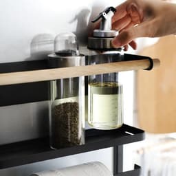 Держатель для кухонных принадлежностей на магните Доляна, 6 крючков, 4 направляющих, 34×24.5×6.5 см, коричневый