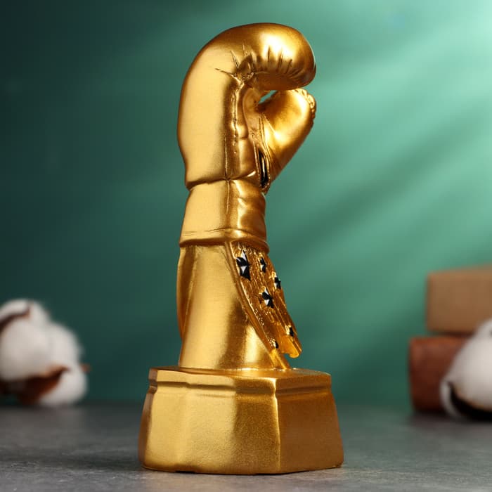 Кубок наградной с фигуркой «Бокс: перчатка», 15×7×6 см