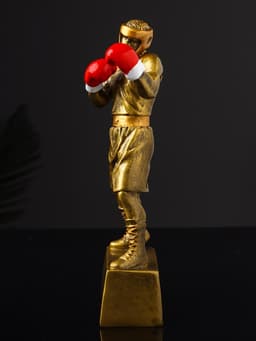 Кубок наградной с фигуркой «Бокс: лучший боец», 18×8×3.5 см