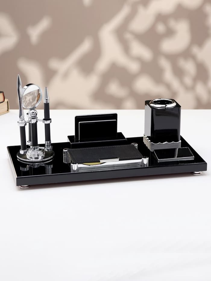 Набор настольный канцелярский 7 в1