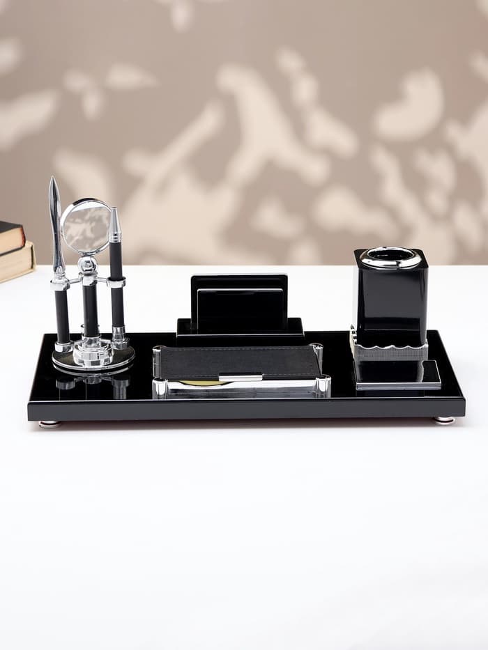 Набор настольный канцелярский 7 в1