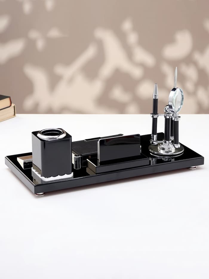 Набор настольный канцелярский 7 в1