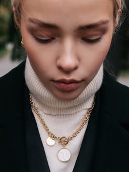 Кулон «Цепь», перламутровый медальон, L=42 см, бежевый в золоте