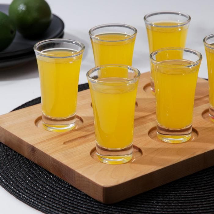 Доска для подачи шотов Доляна, 25×20×1.8 см, на 6 рюмок, d=5 см, с пропиткой, дерево берёза