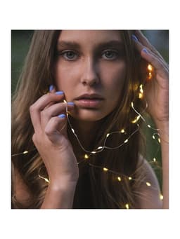 Гирлянда «Нить» 5 м, роса, IP20, серебристая нить, 100 LED, 2 режима, от батареек AAх3, свечение тёплое белое