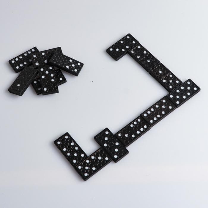 Домино «Время игры», 14.7×5×2.7 см, костяшка 3.7×1.9 см