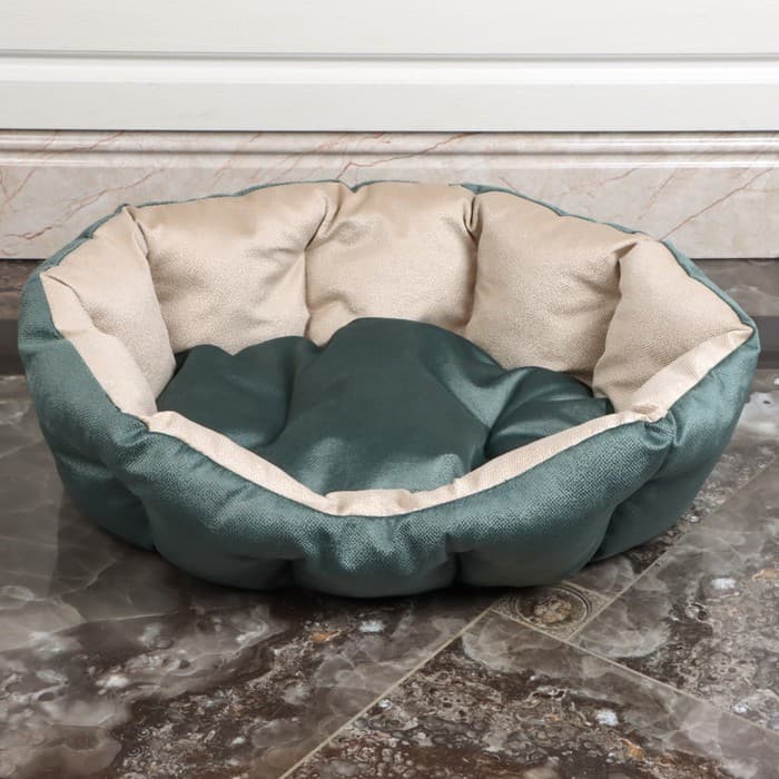 Лежанка для животных, 65×50×21 см, мебельная ткань, холлофайбер, цвет МИКС