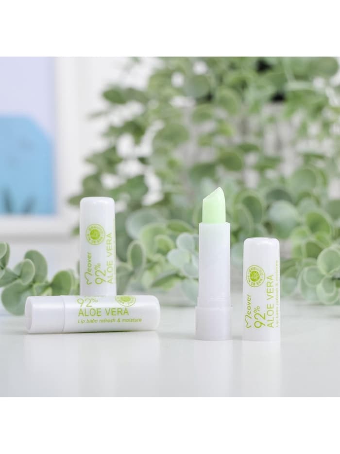Бальзам для губ оттеночный «Алоэ»