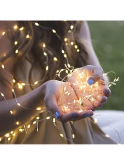 Гирлянда «Мишура» 2 м, роса, IP20, серебристая нить, 50 LED, от батареек CR2032×2, свечение тёплое белое