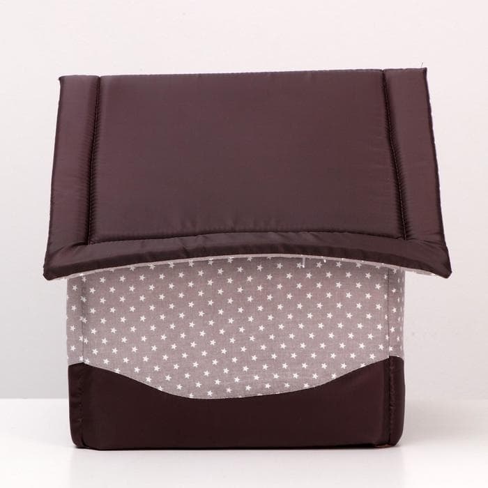 Домик для животных «Звёздочки», 34×32×37 см, коричневый