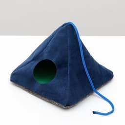 Подвесной домик для грызунов «Вигвам», 15×15 см, мебельная ткань, флис, цвет МИКС