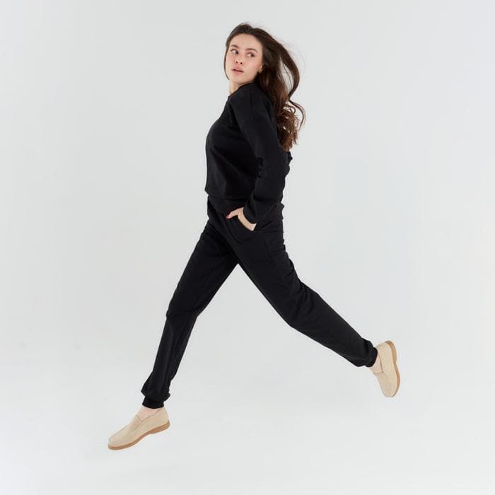 Костюм женский (свитшот, брюки) MINAKU: Casual Collection, размер 42, чёрный