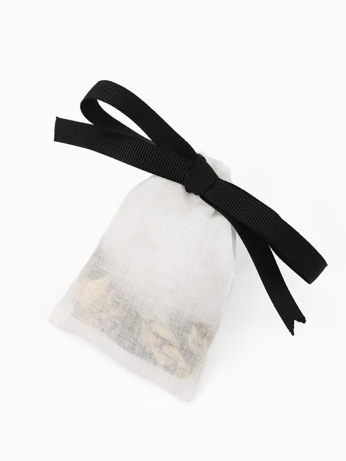 Мешочек подарочный для украшений бархатный «Нежность», 7×9 см, бело-чёрный