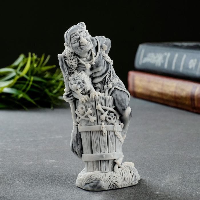 Фигурка «Баба Яга в ступе», 11 см