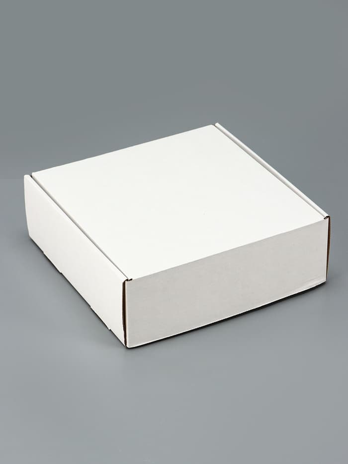 Коробка самосборная, белая, 23×23×8 см