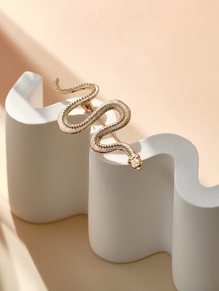 Брошь «Змея», извилистая, цвет золото