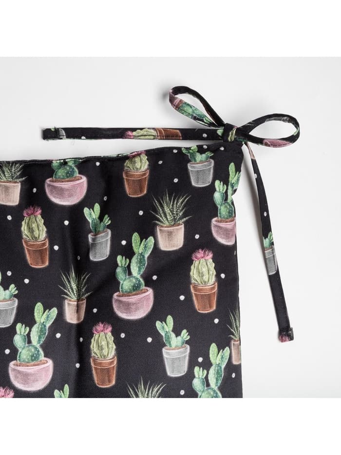 Подушка на стул «Этель» Succulents, 42×42 см, чёрная