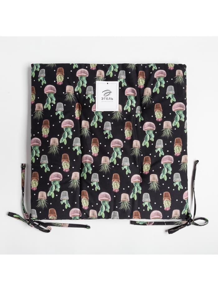 Подушка на стул «Этель» Succulents, 42×42 см, чёрная