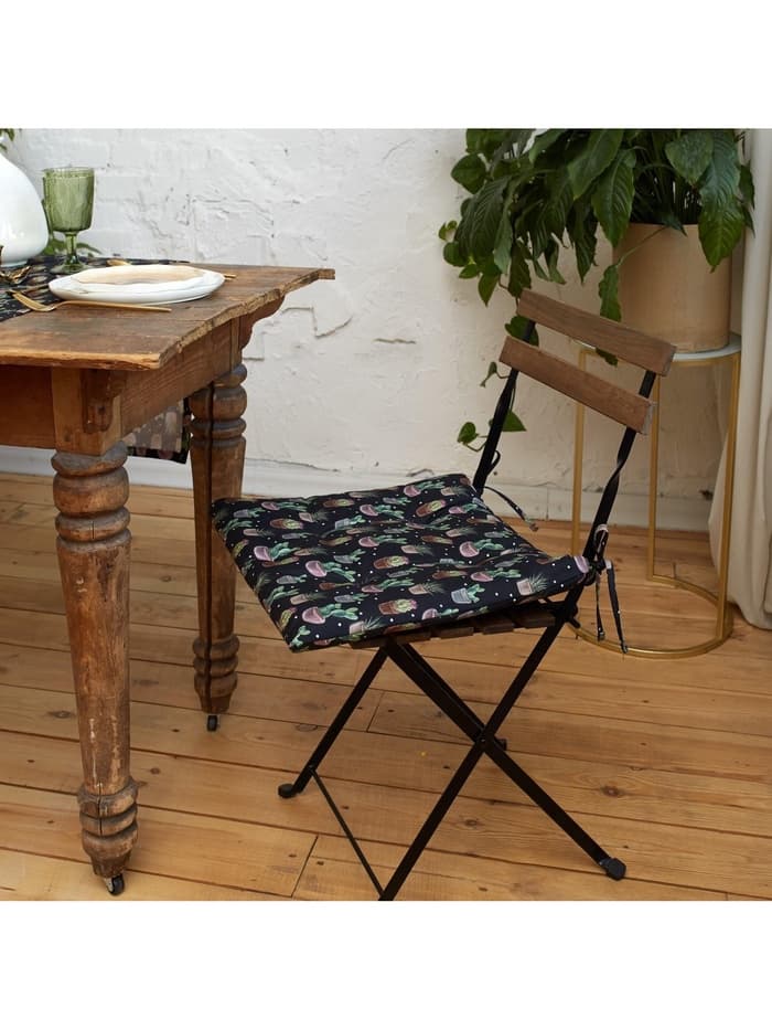 Подушка на стул «Этель» Succulents, 42×42 см, чёрная