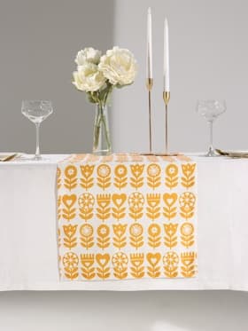 Дорожка на стол «Этель» Yellow garden 40×149 см, 100% хлопок, саржа 190 г/м², белая/жёлтая
