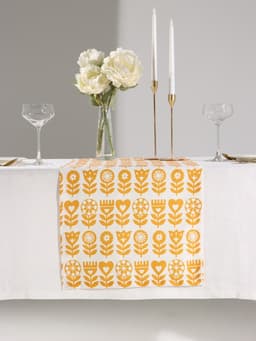 Дорожка на стол «Этель» Yellow garden 40×149 см, 100% хлопок, саржа 190 г/м², белая/жёлтая