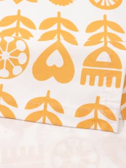 Дорожка на стол «Этель» Yellow garden 40×149 см, 100% хлопок, саржа 190 г/м², белая/жёлтая