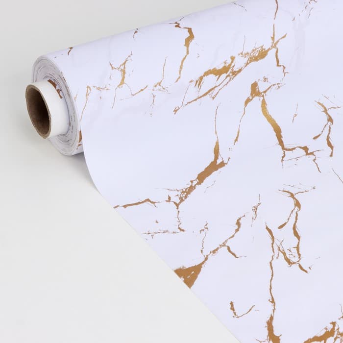 Клеёнка на стол Доляна «Мрамор», на тканевой основе, ширина 137 см, рулон 20 м, толщина 0.22 мм, бело-золотая
