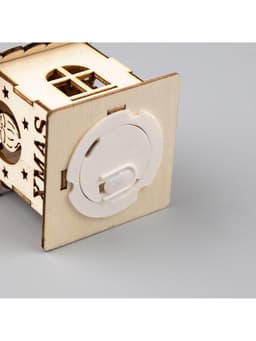 Ёлочная игрушка «Домик с Дедом Морозом», 6×4.5×4.5 см, от батареек, свечение тёплое белое