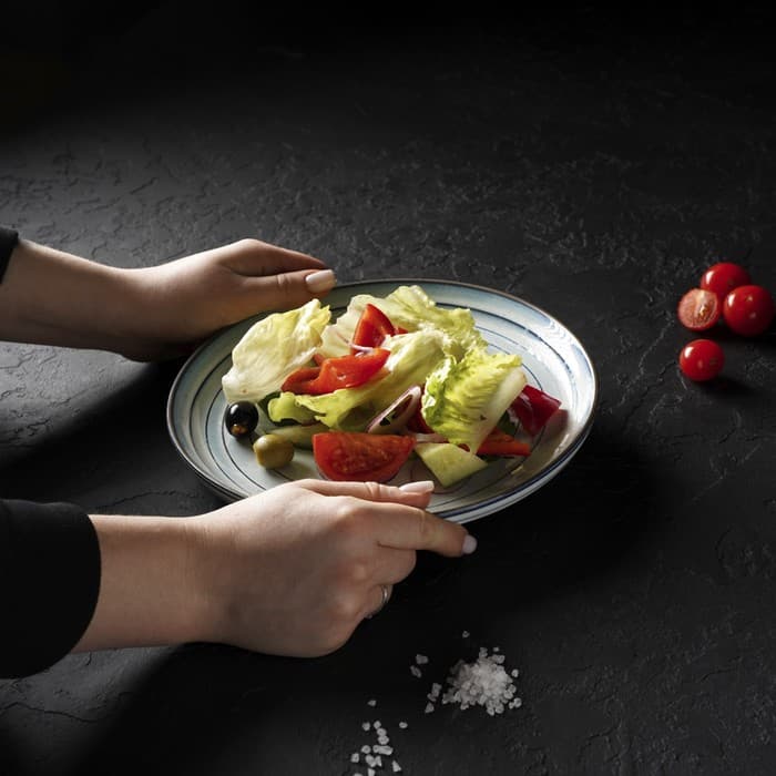 Тарелка Magistro Garland, d=22 см, фарфор, голубая