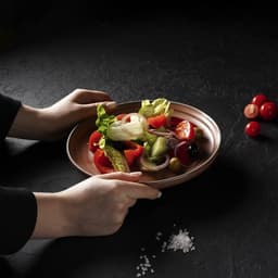 Тарелка Magistro Garland, d=22 см, фарфор, коричневая