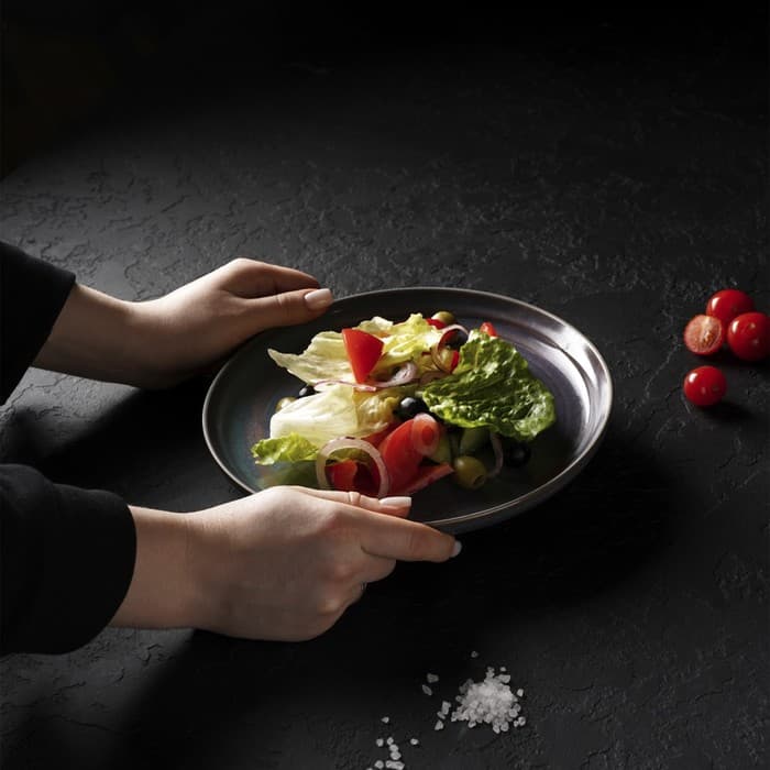 Тарелка Magistro Garland, d=22 см, фарфор, синяя