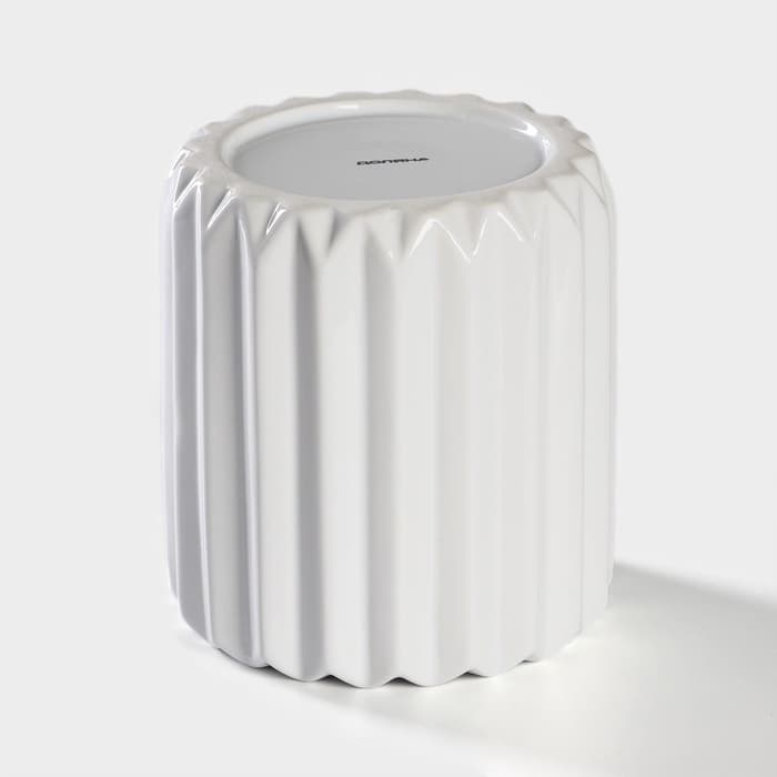 Банка для сыпучих Доляна «Золотой зайка», 1.1 л, 12.5×23 см, керамика, белая