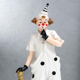 Фигурка полистоун «Клоун в костюме в горох», чёрно-белый с золотом, 25×6.5×11.5 см