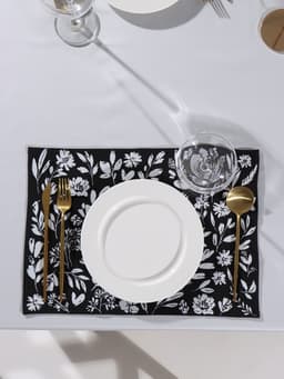 Салфетка на стол «Этель» Flowers black, 30×45 см, 370 г/м², чёрная